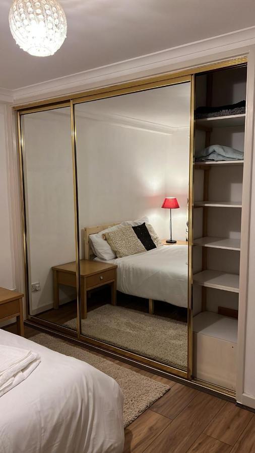 Smalinz Homes Finchley ลอนดอน ภายนอก รูปภาพ